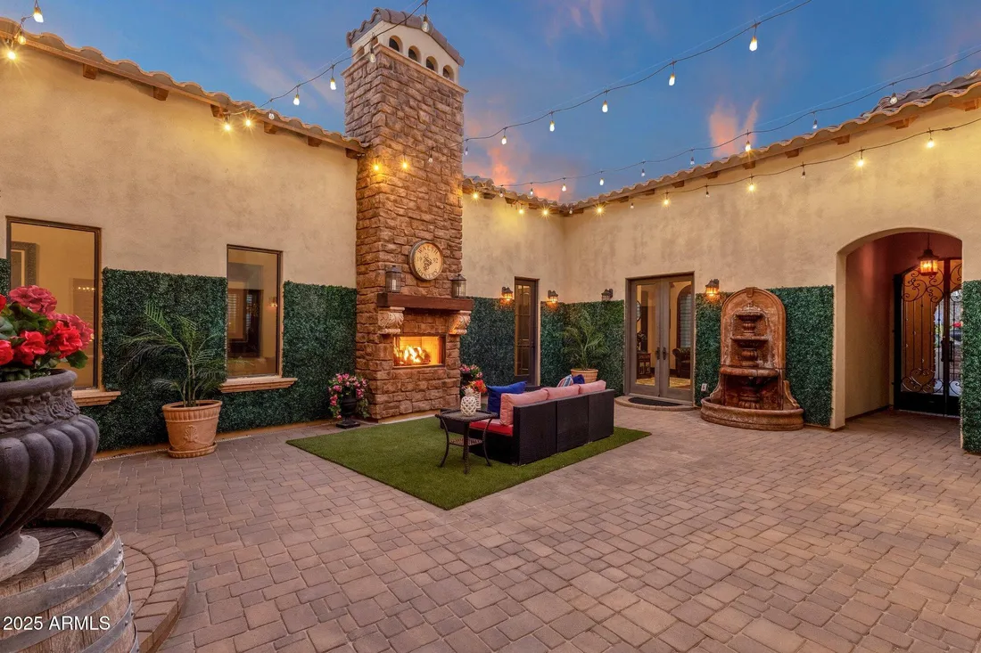 $2,395,000 Residential Fountain Hills