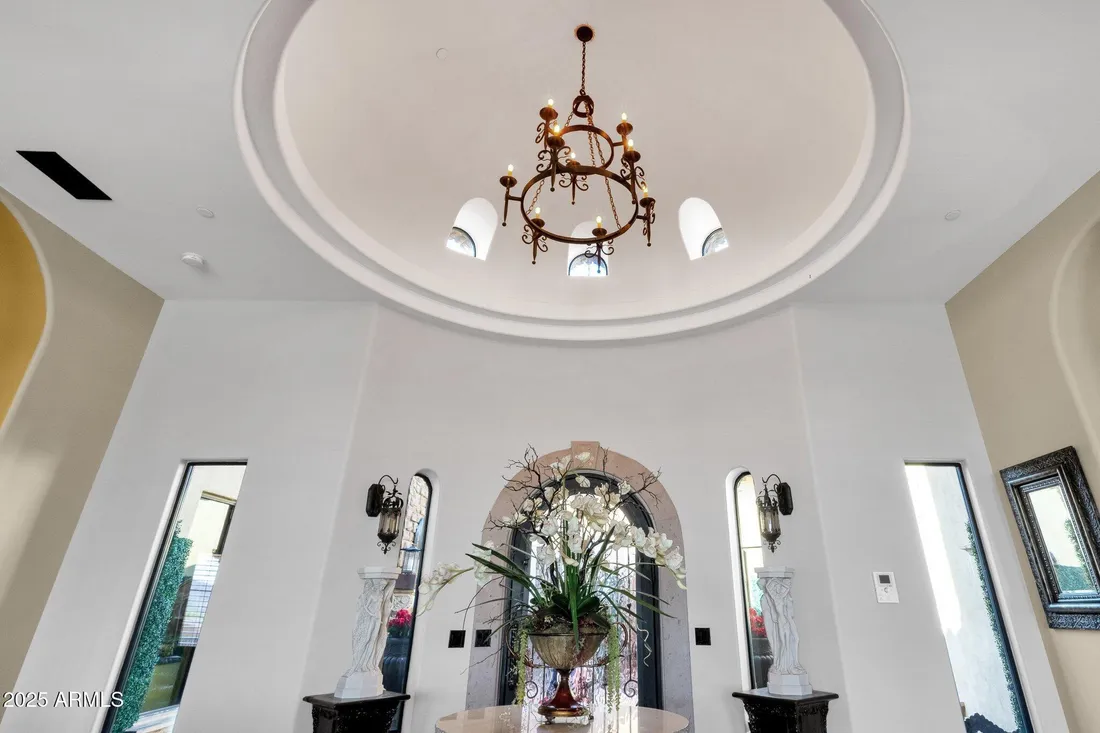 $2,395,000 Residential Fountain Hills