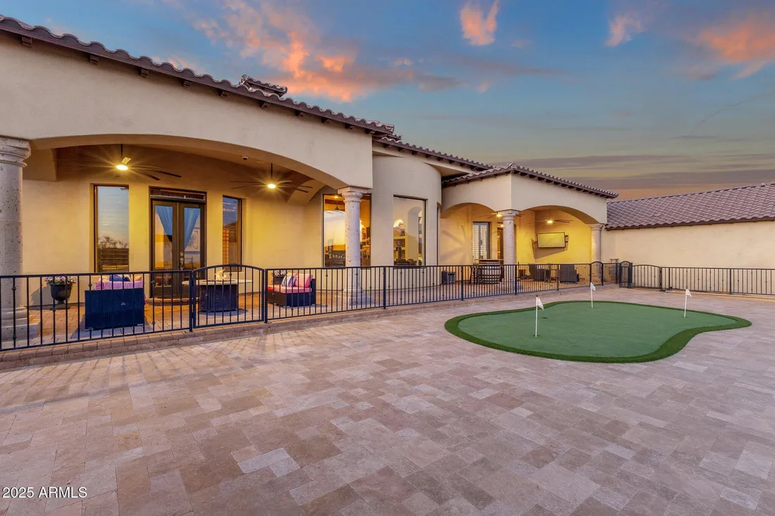 $2,395,000 Residential Fountain Hills