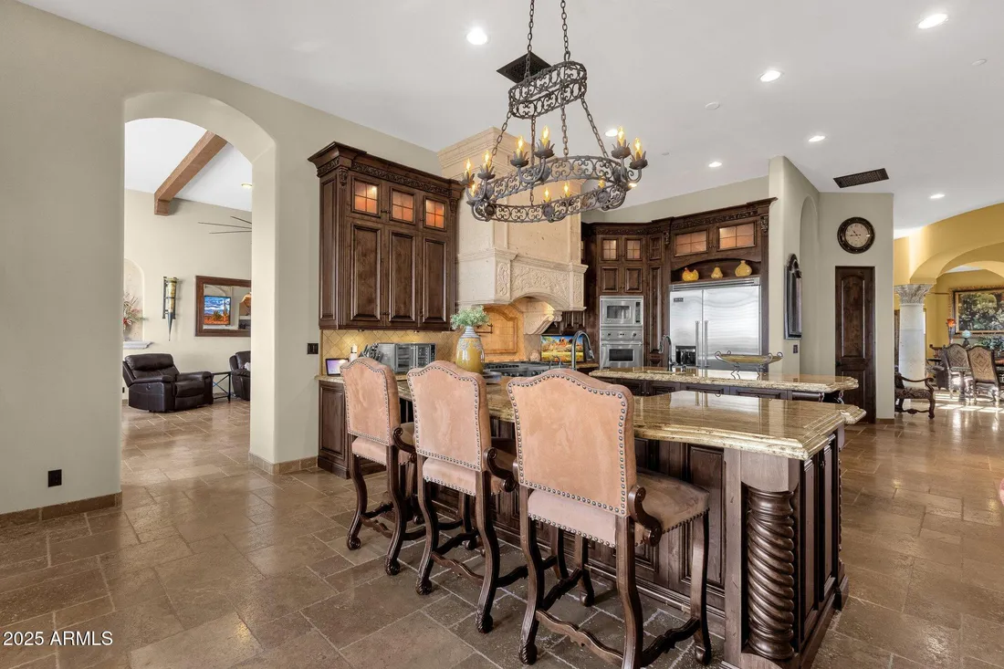 $2,395,000 Residential Fountain Hills