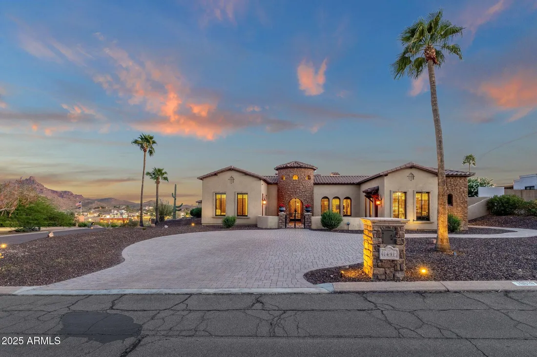 $2,395,000 Residential Fountain Hills