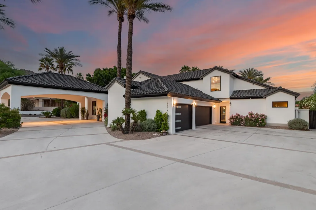 $2,299,000 11827 S Montezuma Ct