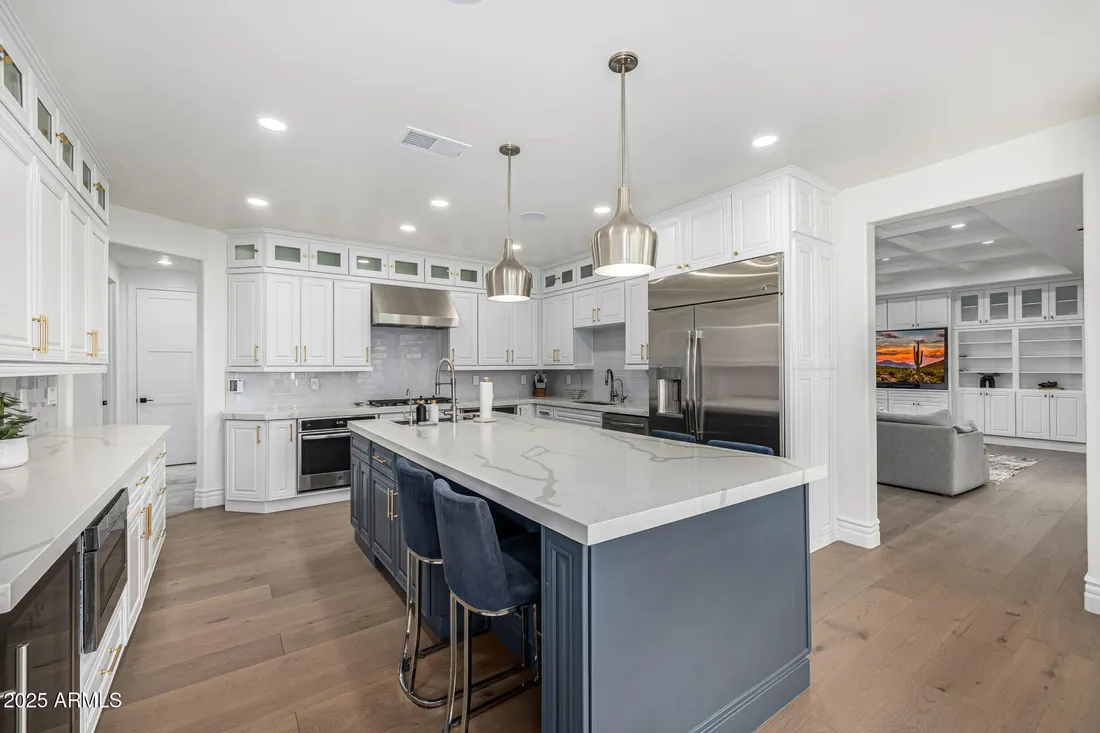 $3,500,000 Residential Mesa