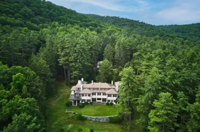 $4,995,000 Lenox Legacy: Natural Beauty, Architectural Significance, Enduring Charm.