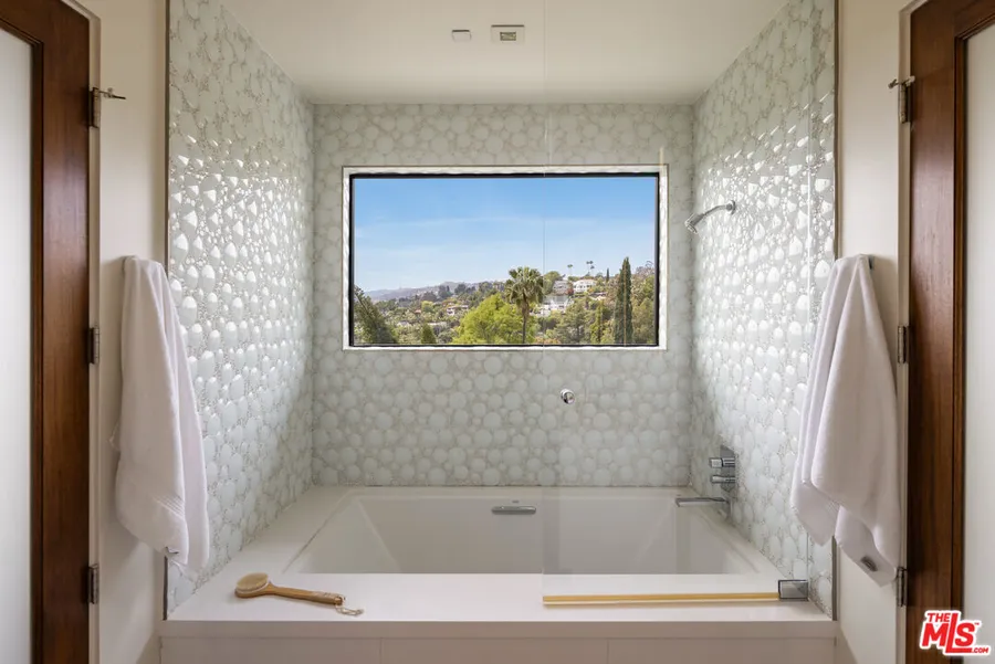 Single Family Home/House Los Angeles United States  $6,685,000