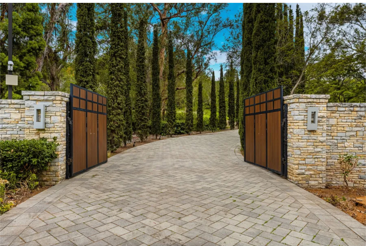 Orange County 5 Acre Luxury Compound & Buildable Lot  $5,999,999