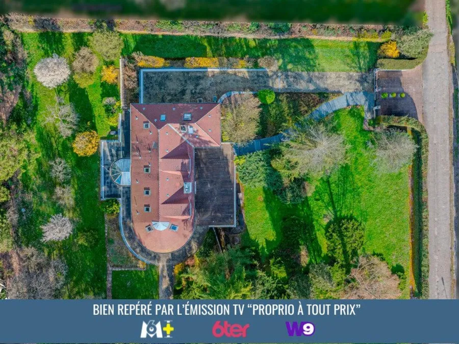Propriété Exceptionnelle De 315m2 Sur 4845m2 De Terrain