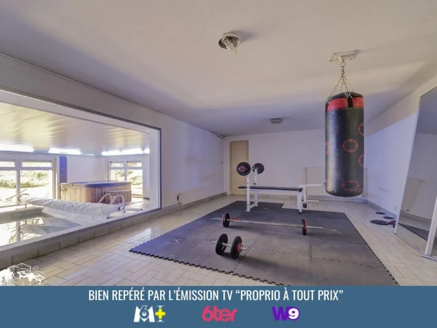 Propriété Exceptionnelle De 315m2 Sur 4845m2 De Terrain